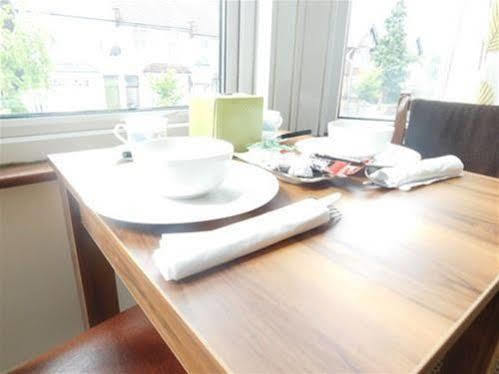 Spencer Inn Apartments Harrow Luaran gambar